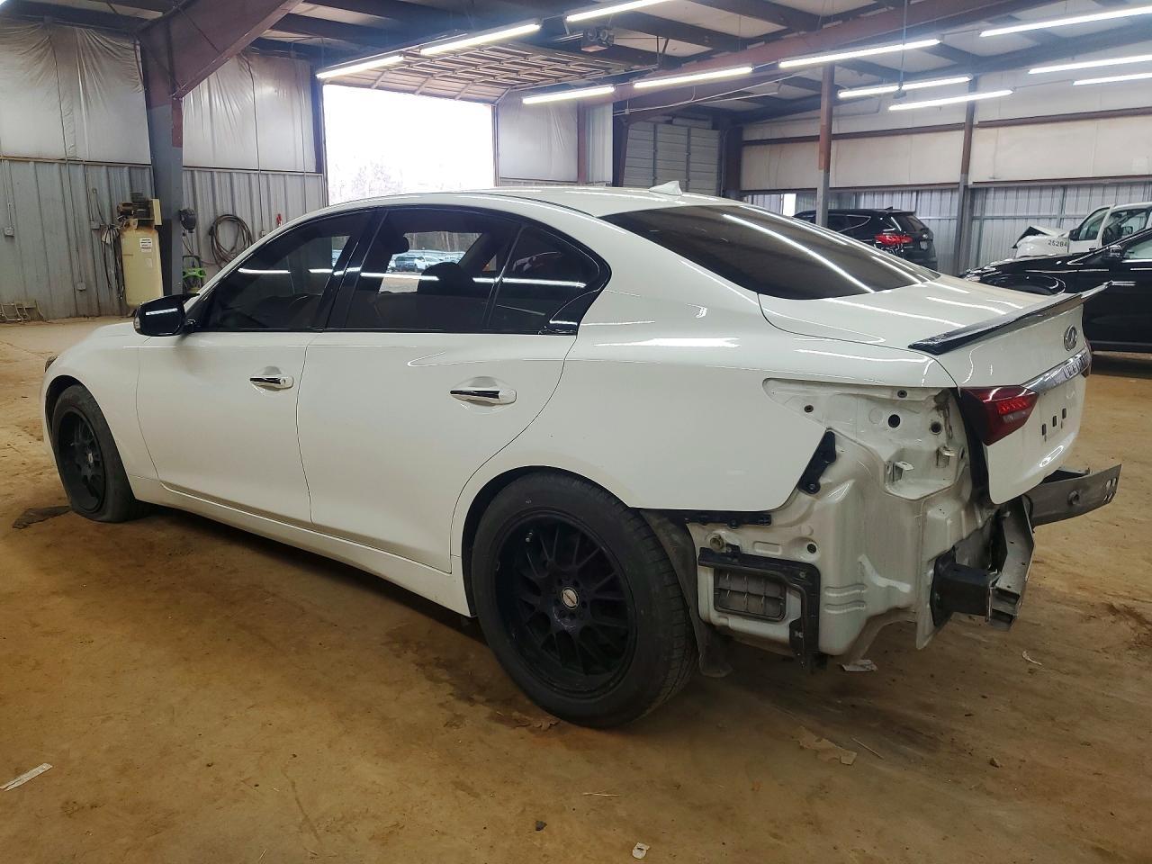 2018 Infiniti Q50 3.0T Luxe - Image 2