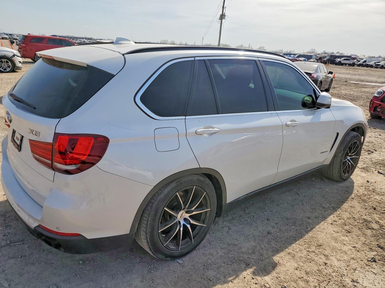 2016 BMW X5 xDrive35D - Image 3