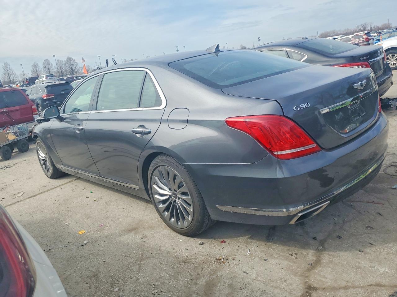 2019 Genesis G90 5.0 Ultimate - Фото 2