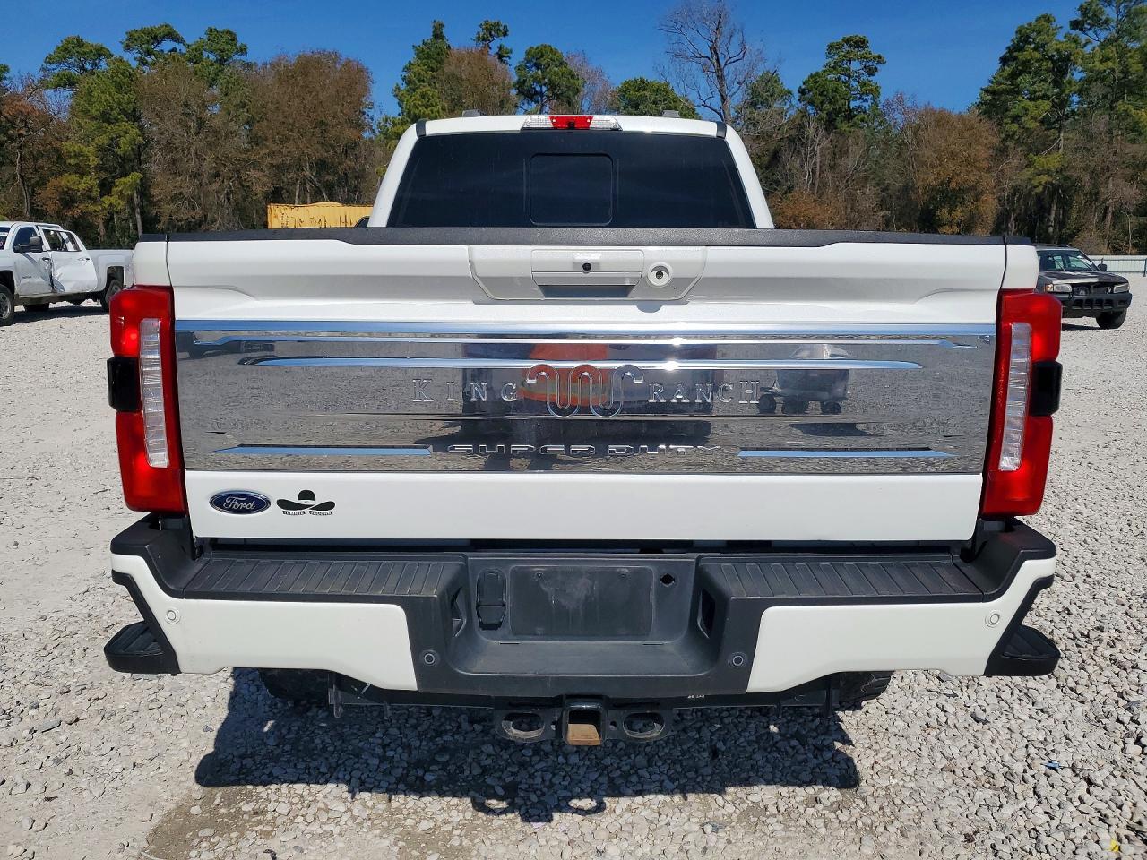 2024 Ford F250 Super Duty - Image 6