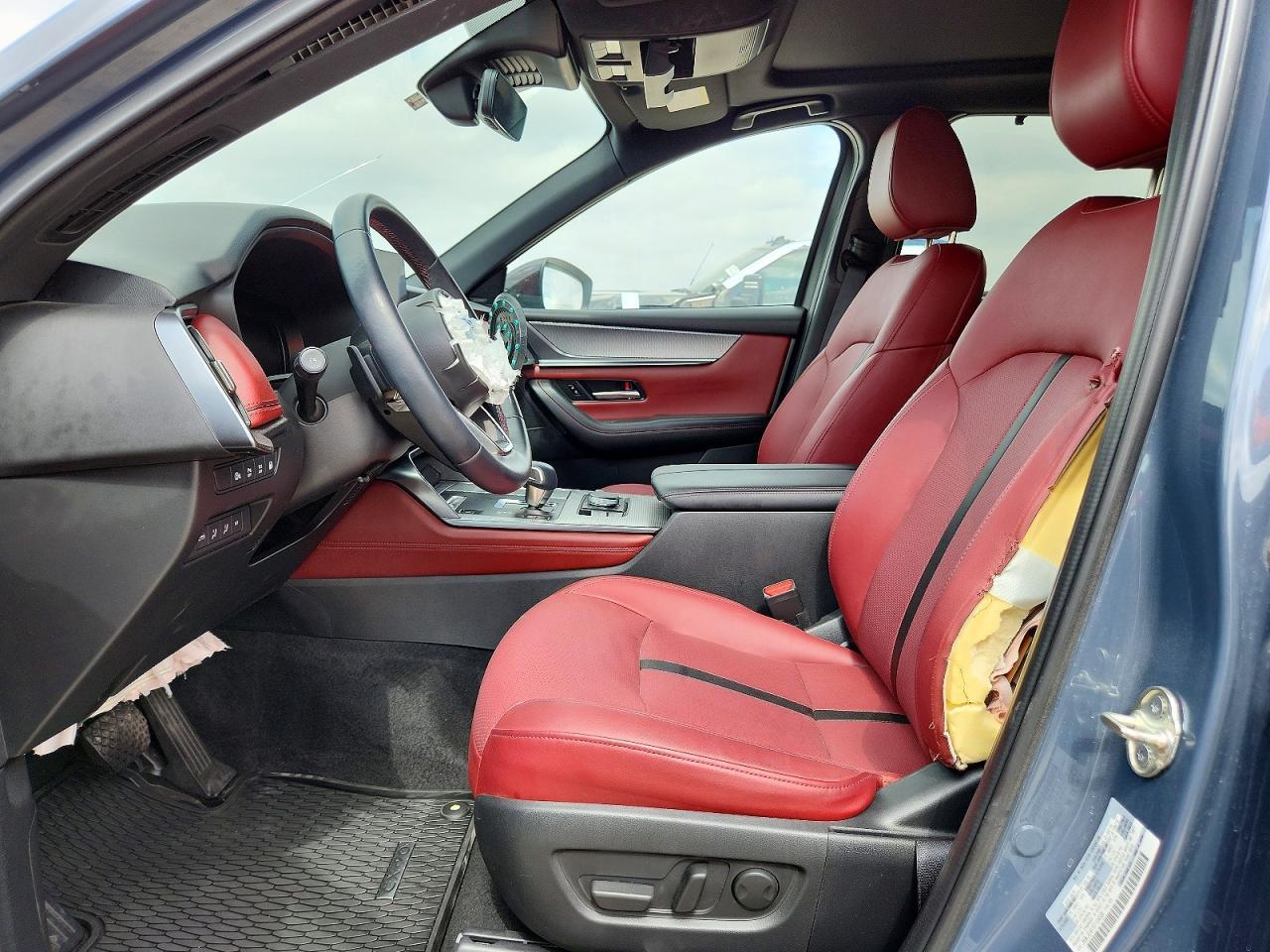 2025 Mazda Cx-70 Premium Plus - Image 7