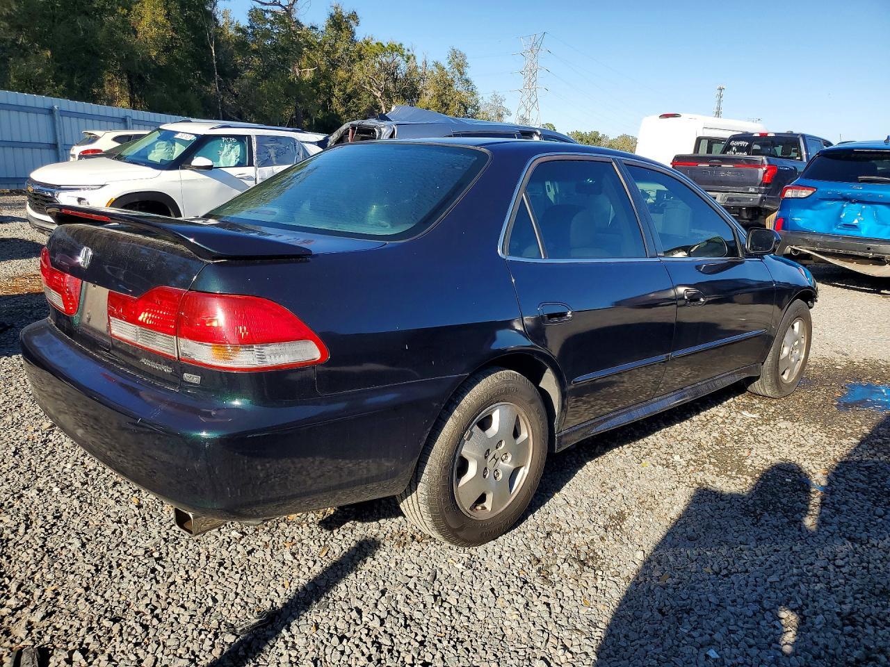 2001 Honda Accord - Image 3