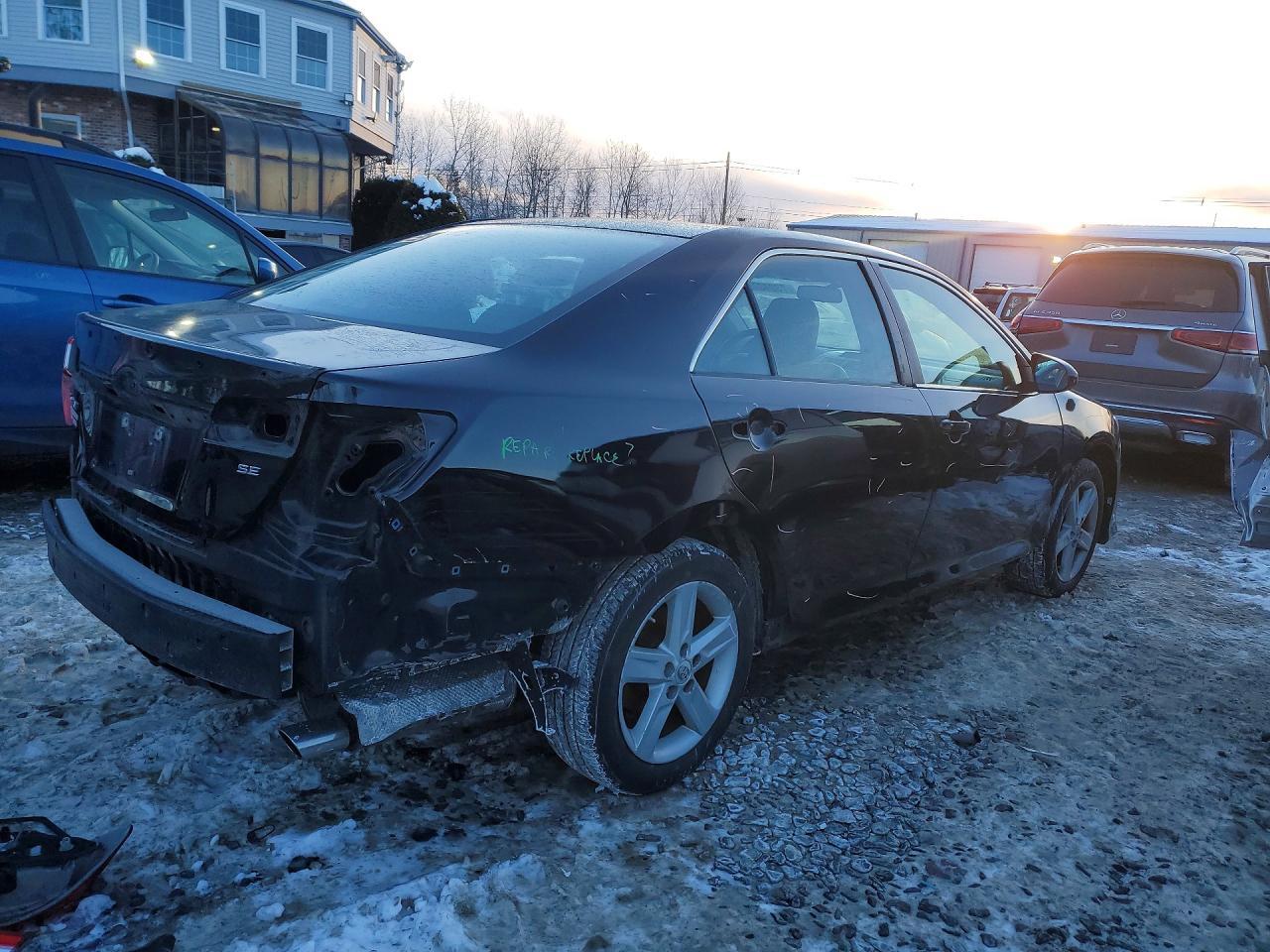 2012 Toyota Camry Se - Фото 3