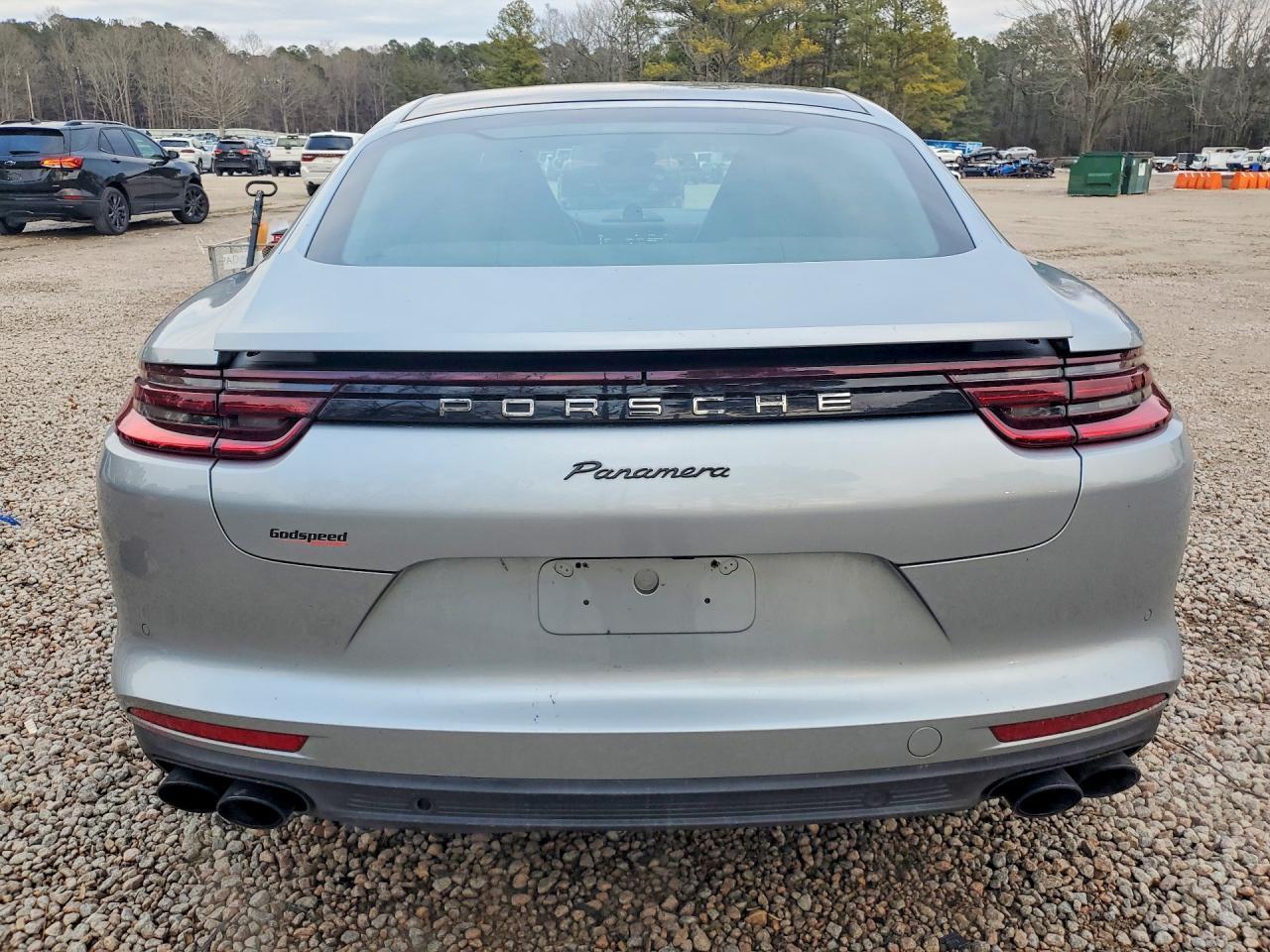 2018 Porsche Panamera 4 - Фото 6