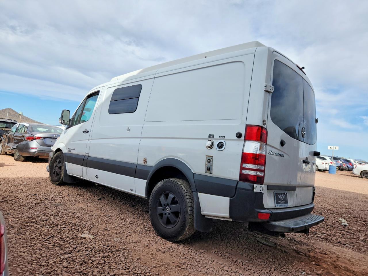 2013 Mercedes Benz Sprinter - Фото 2