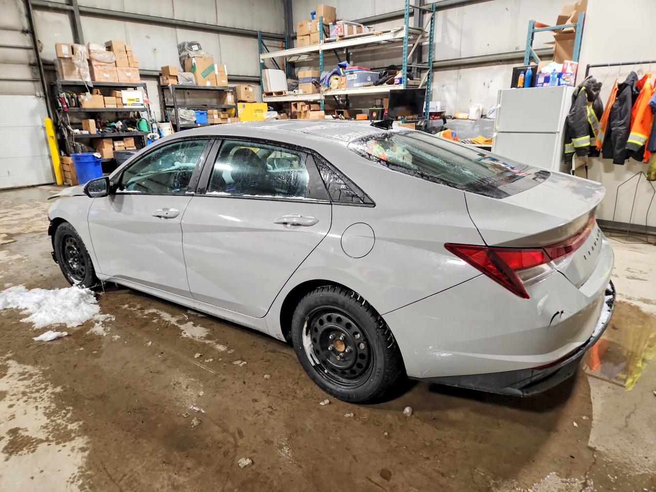 2023 Hyundai Elantra Sel - Image 2