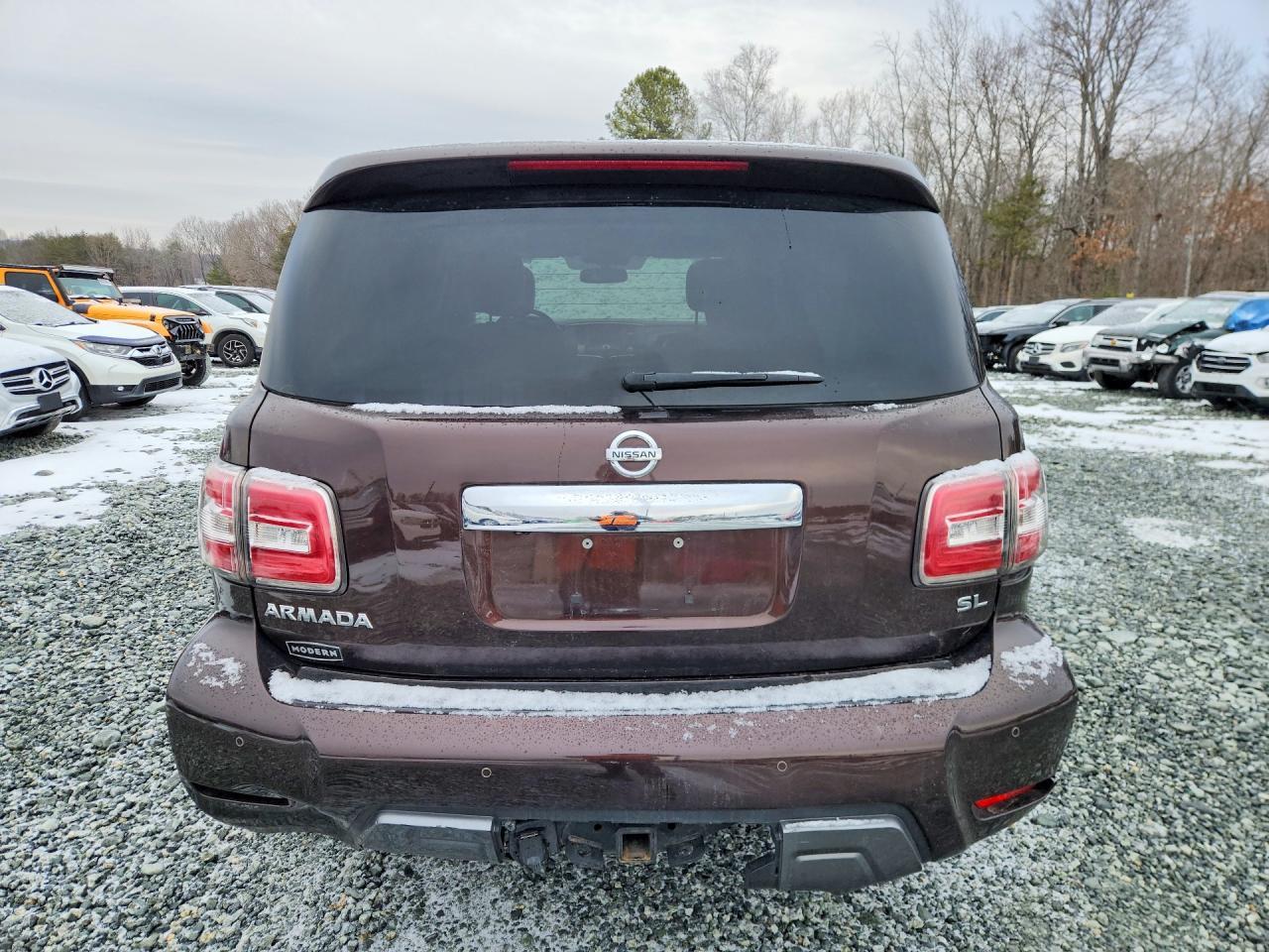 2020 Nissan Armada Sv - Image 6