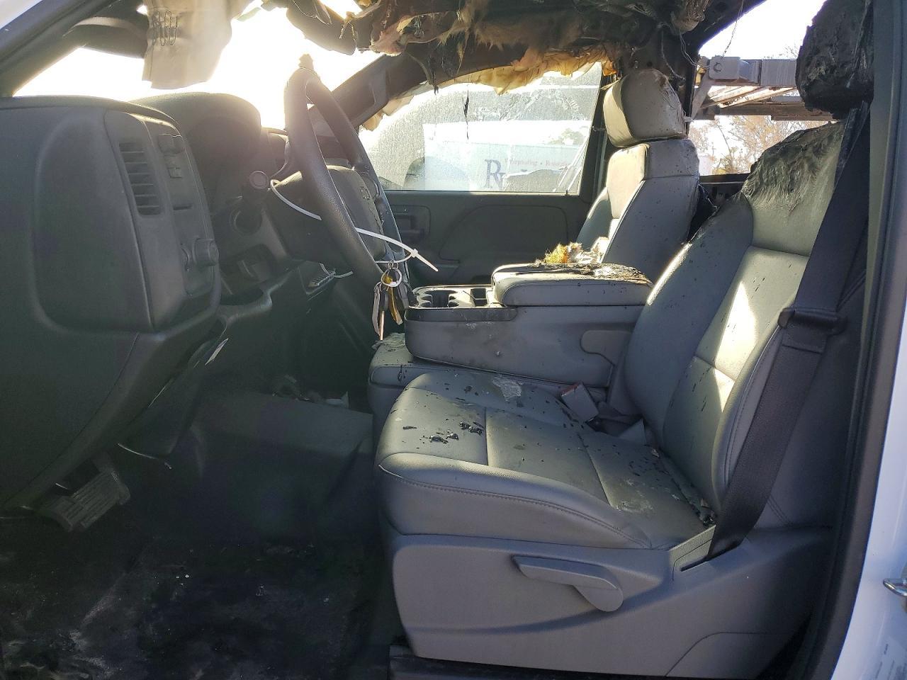 2023 Chevrolet Silverado Medium Duty - Фото 7