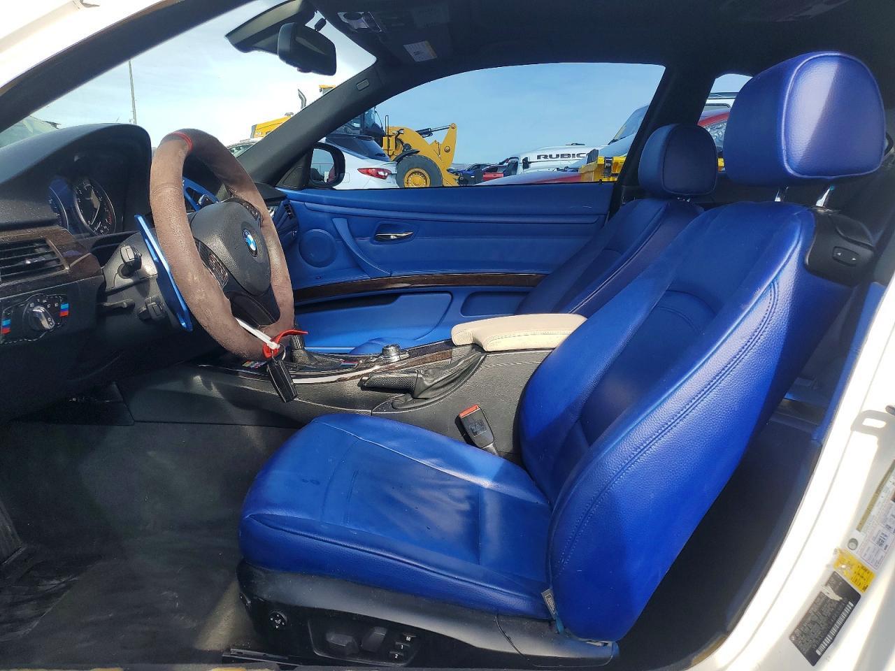 2011 BMW 335 I - Image 7