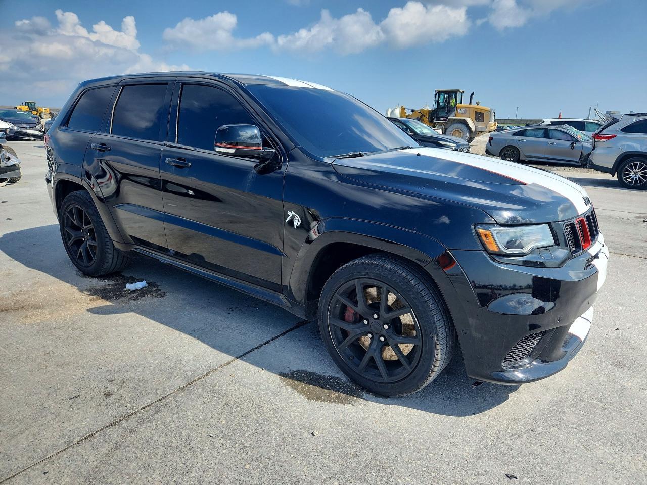 2019 Jeep Grand Cherokee Trackhawk - Image 4