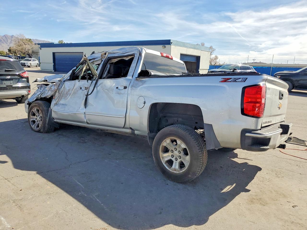 2018 Chevrolet Silverado K1500 Lt - Фото 2