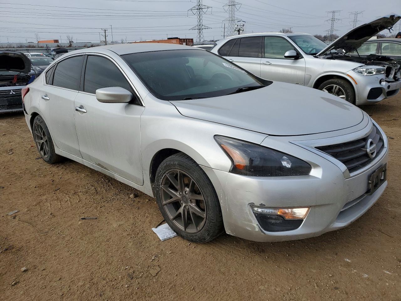 2013 Nissan Altima 2.5 - Image 4