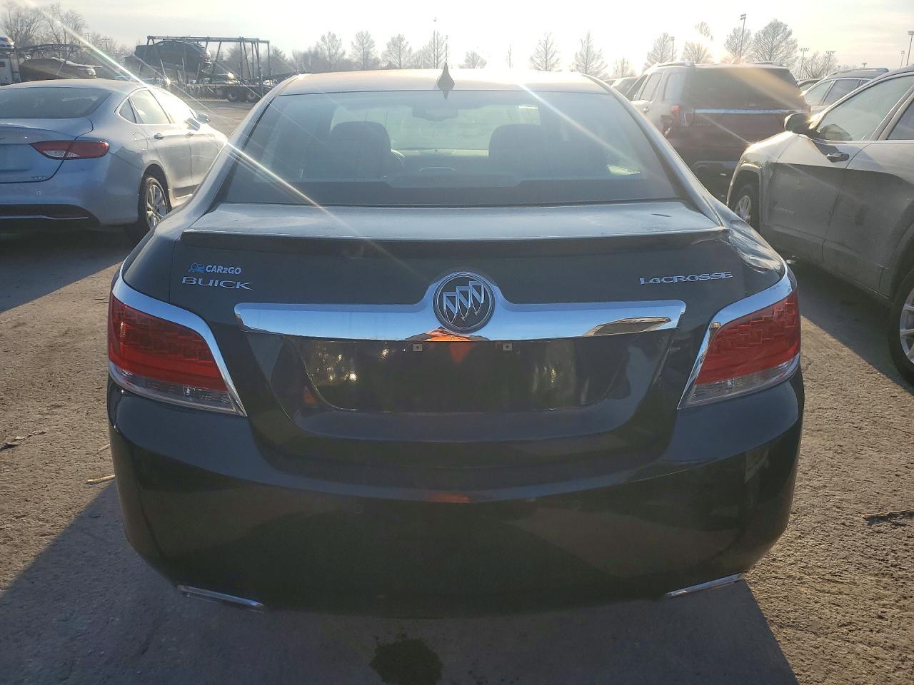 2012 Buick Lacrosse Touring - Image 6