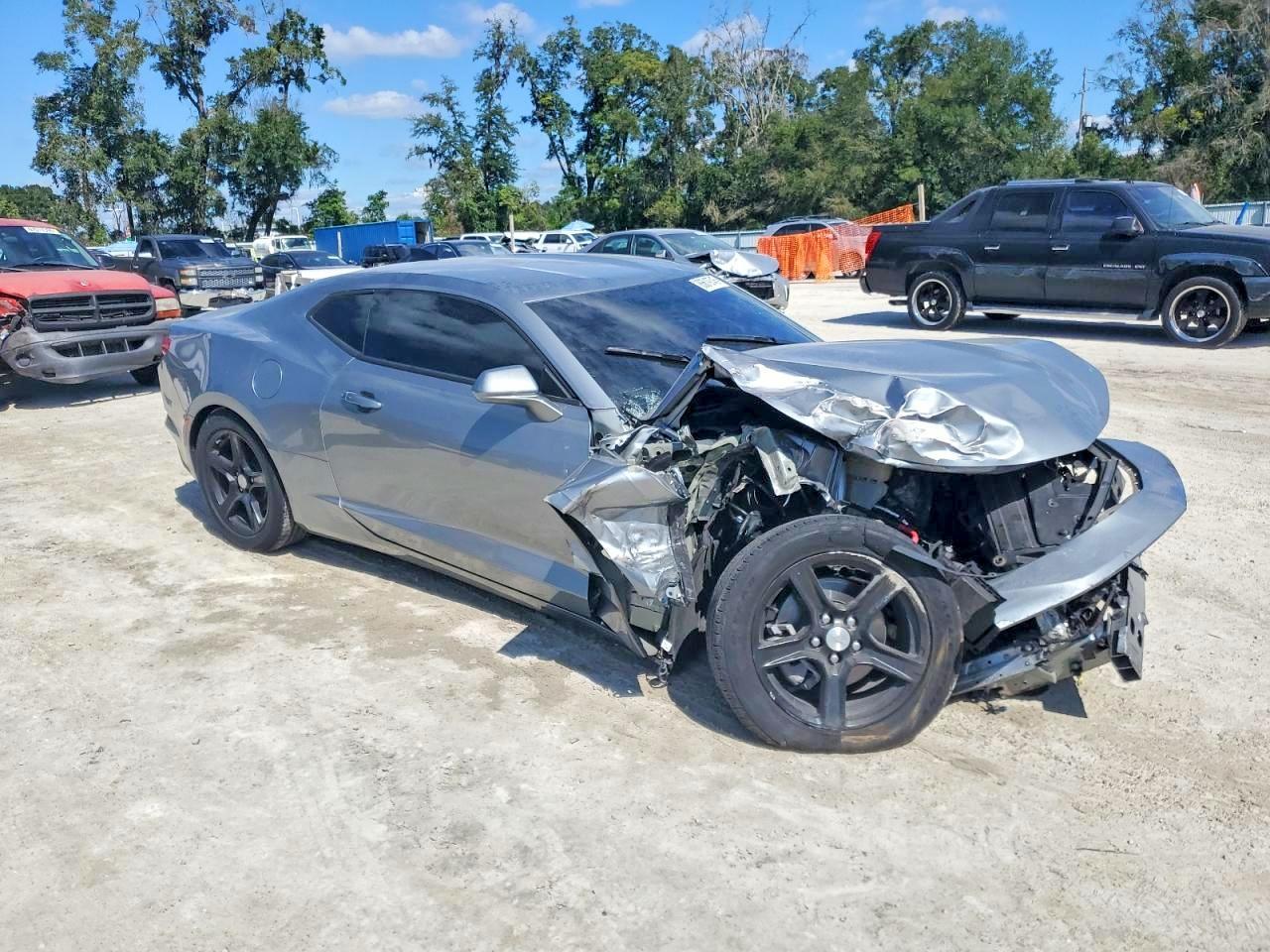 2023 Chevrolet Camaro Ls - Фото 4