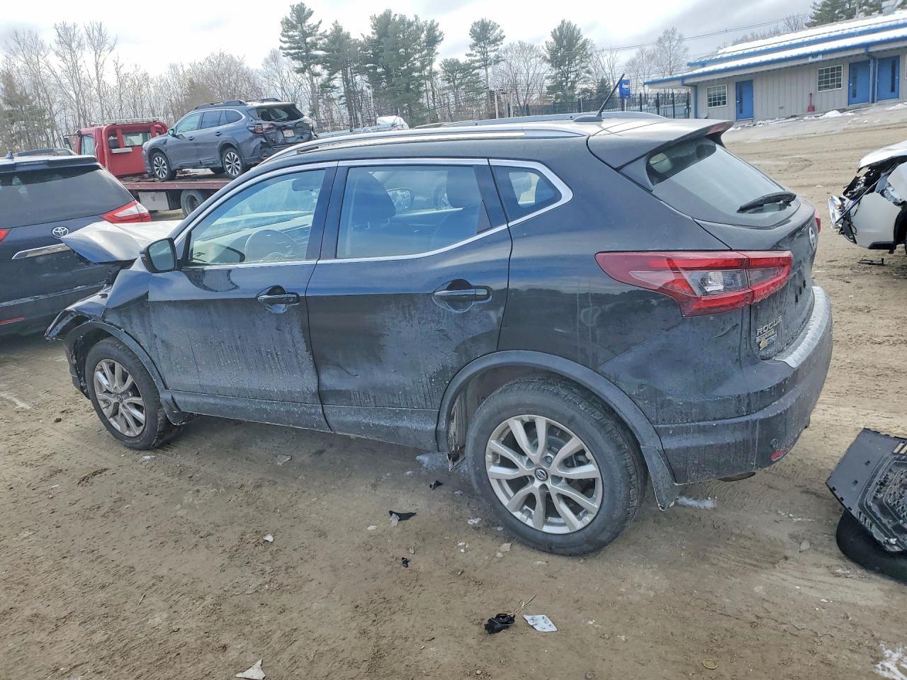 2021 Nissan Rogue Sport Sv - Фото 2