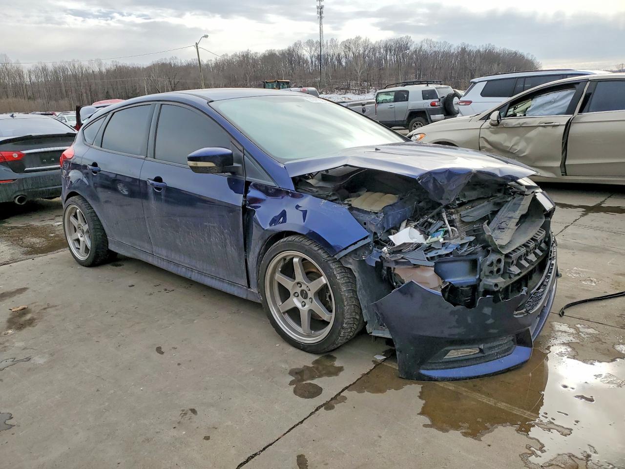 2017 Ford Focus St - Image 4
