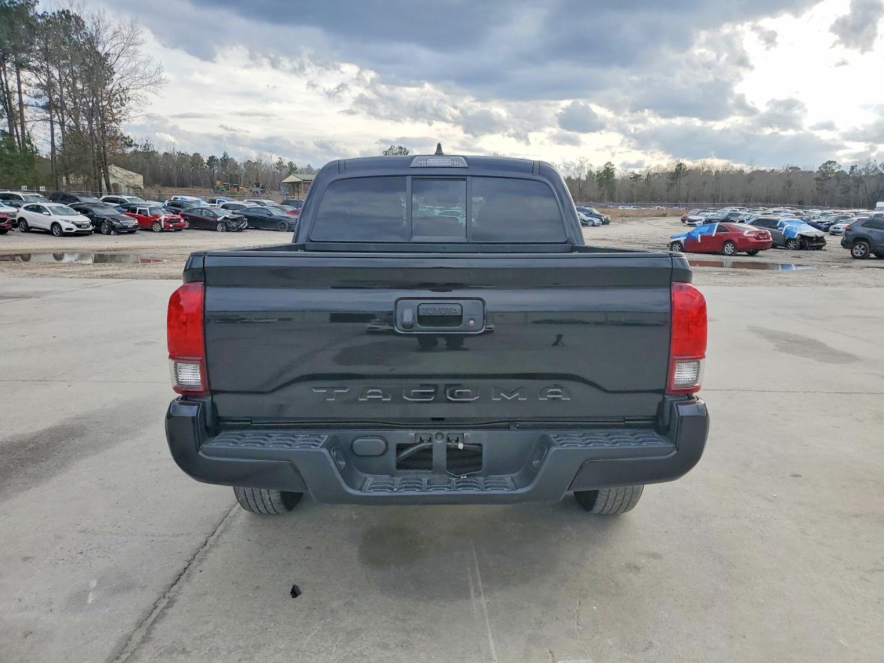 2022 Toyota Tacoma Double Cab - Image 6