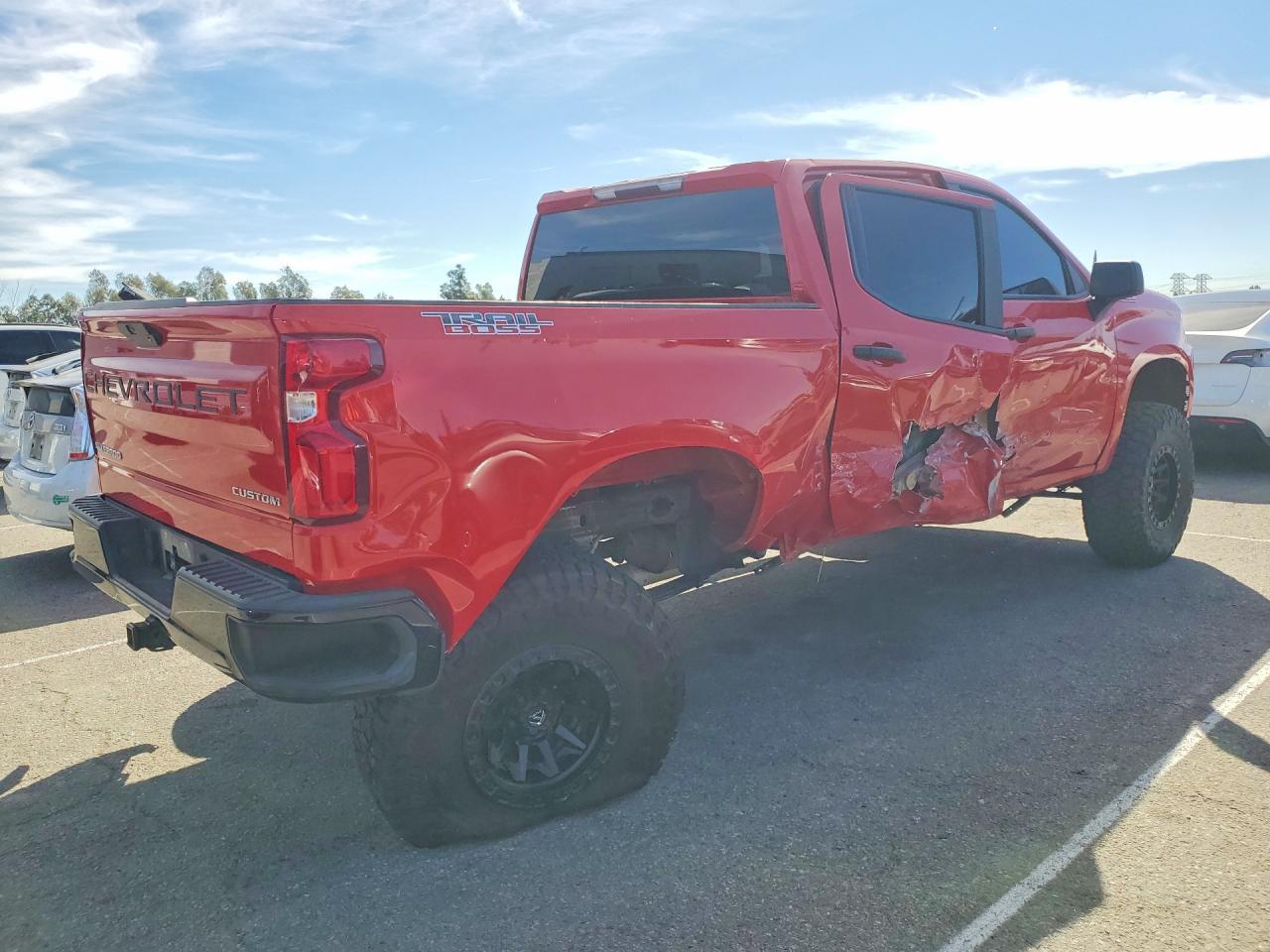 2019 Chevrolet Silverado K1500 Trail Boss Custom - Image 3