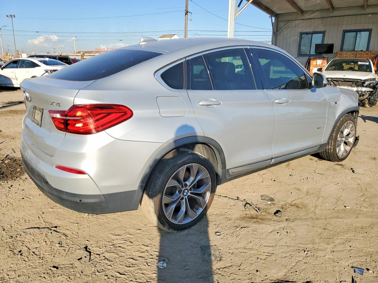 2018 BMW X4 xDrive28I - Image 3
