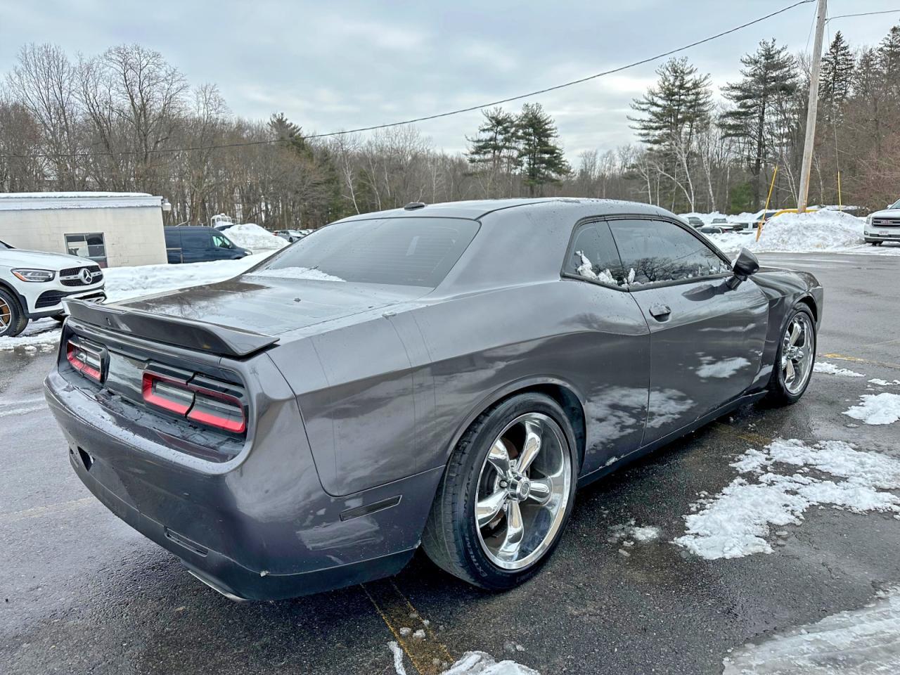 2018 Dodge Challenger R/T - Image 3