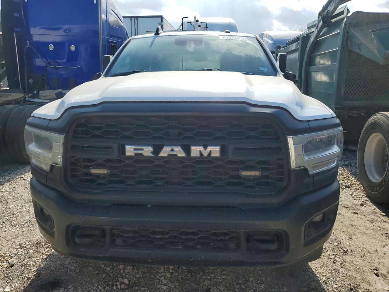 2019 Ram 2500 Tradesman - Фото 5