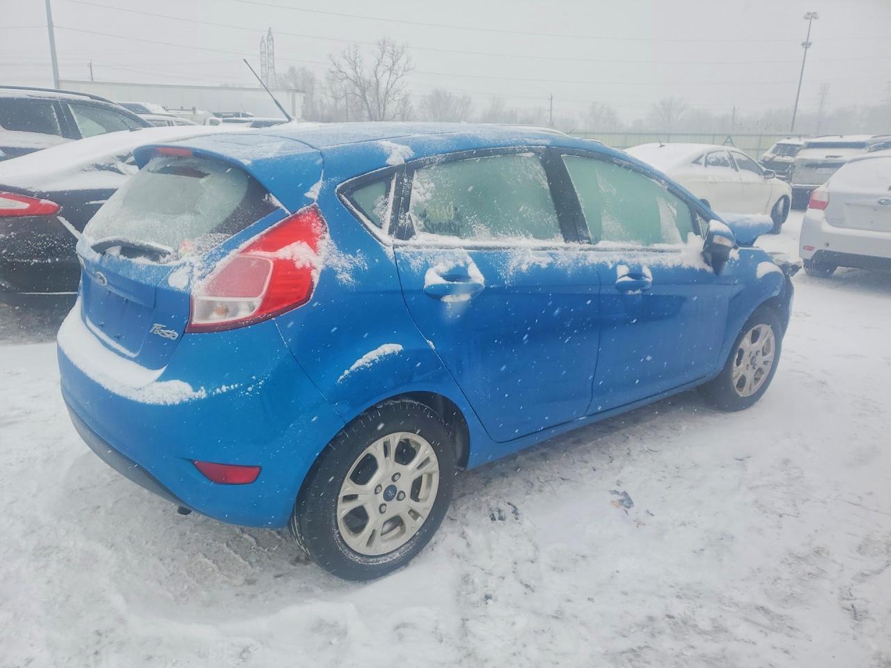 2016 Ford Fiesta Se - Image 3