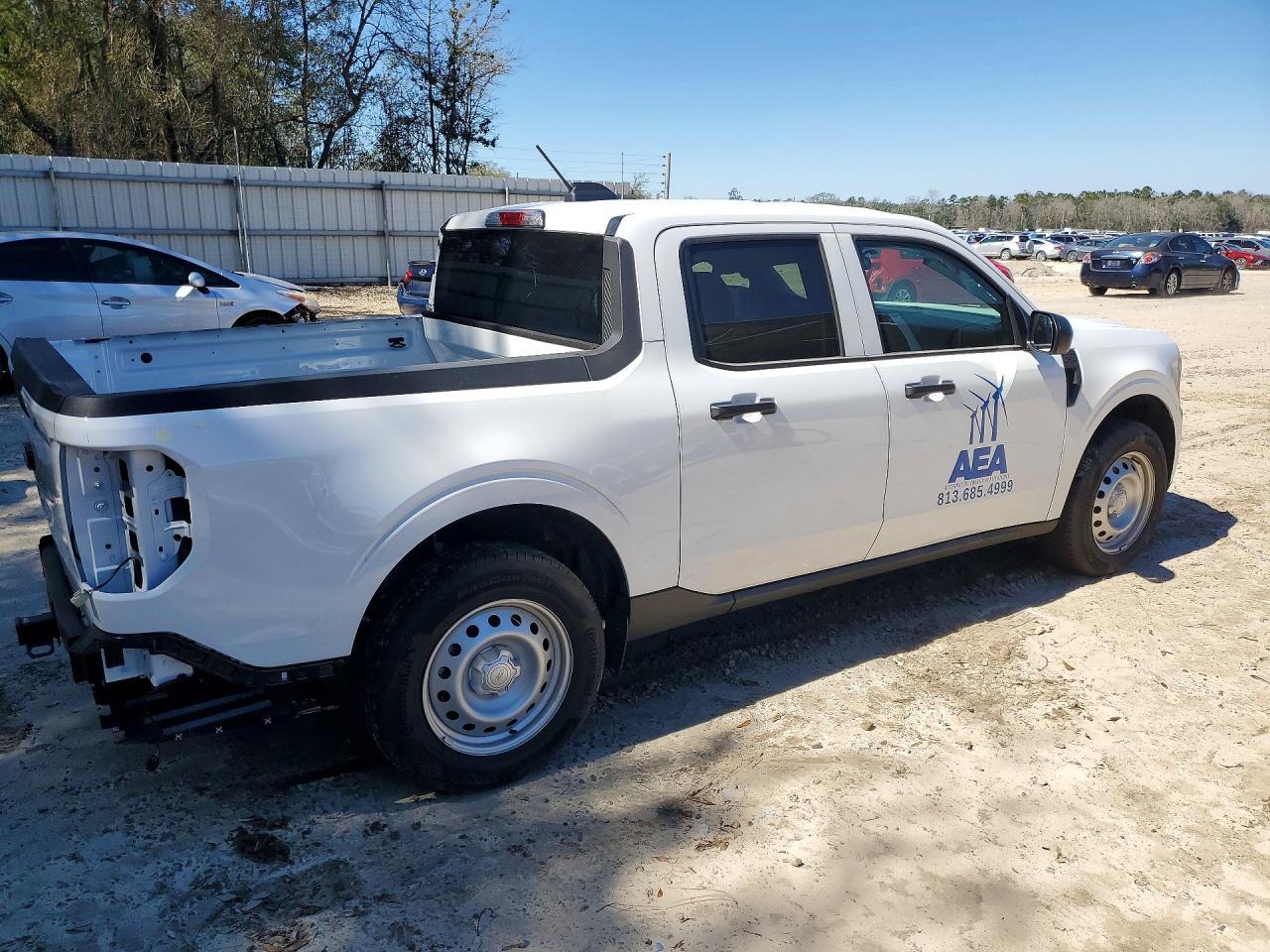 2025 Ford Maverick Xl - Image 3