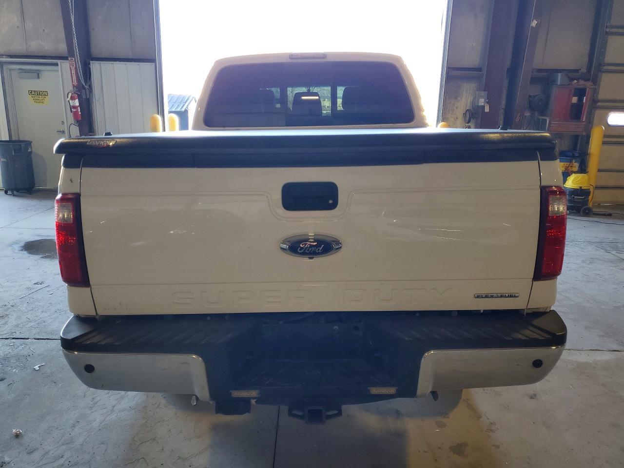 2016 Ford F250 Super Duty - Image 6