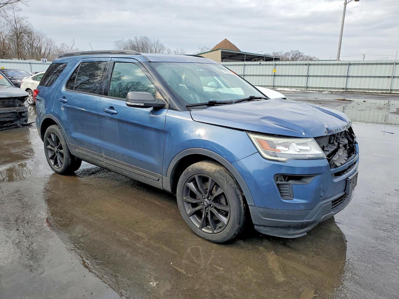 2018 Ford Explorer Xlt - Фото 4