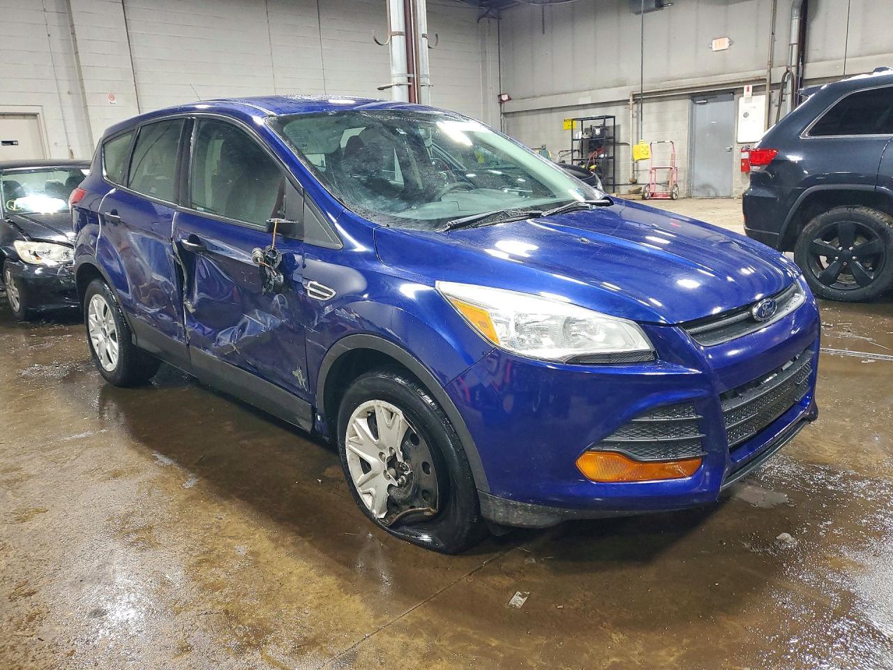 2014 Ford Escape S - Image 4
