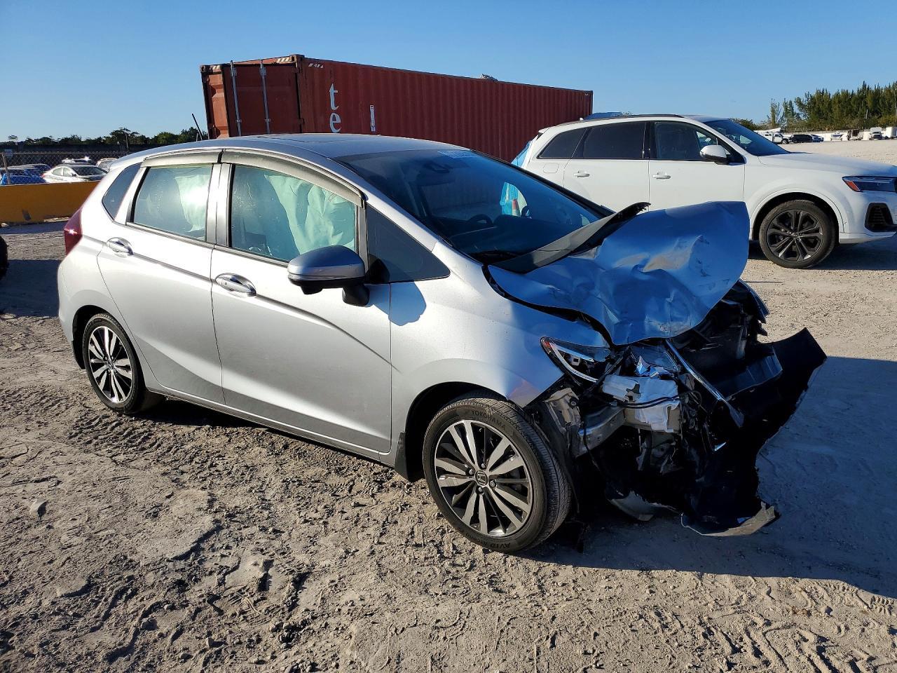 2019 Honda Fit Ex - Image 4