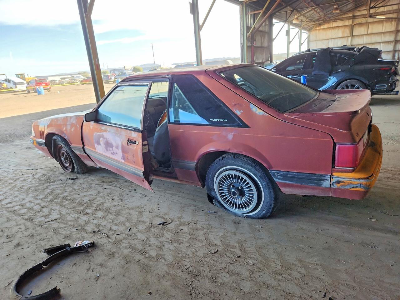 1988 Ford Mustang Lx - Фото 2