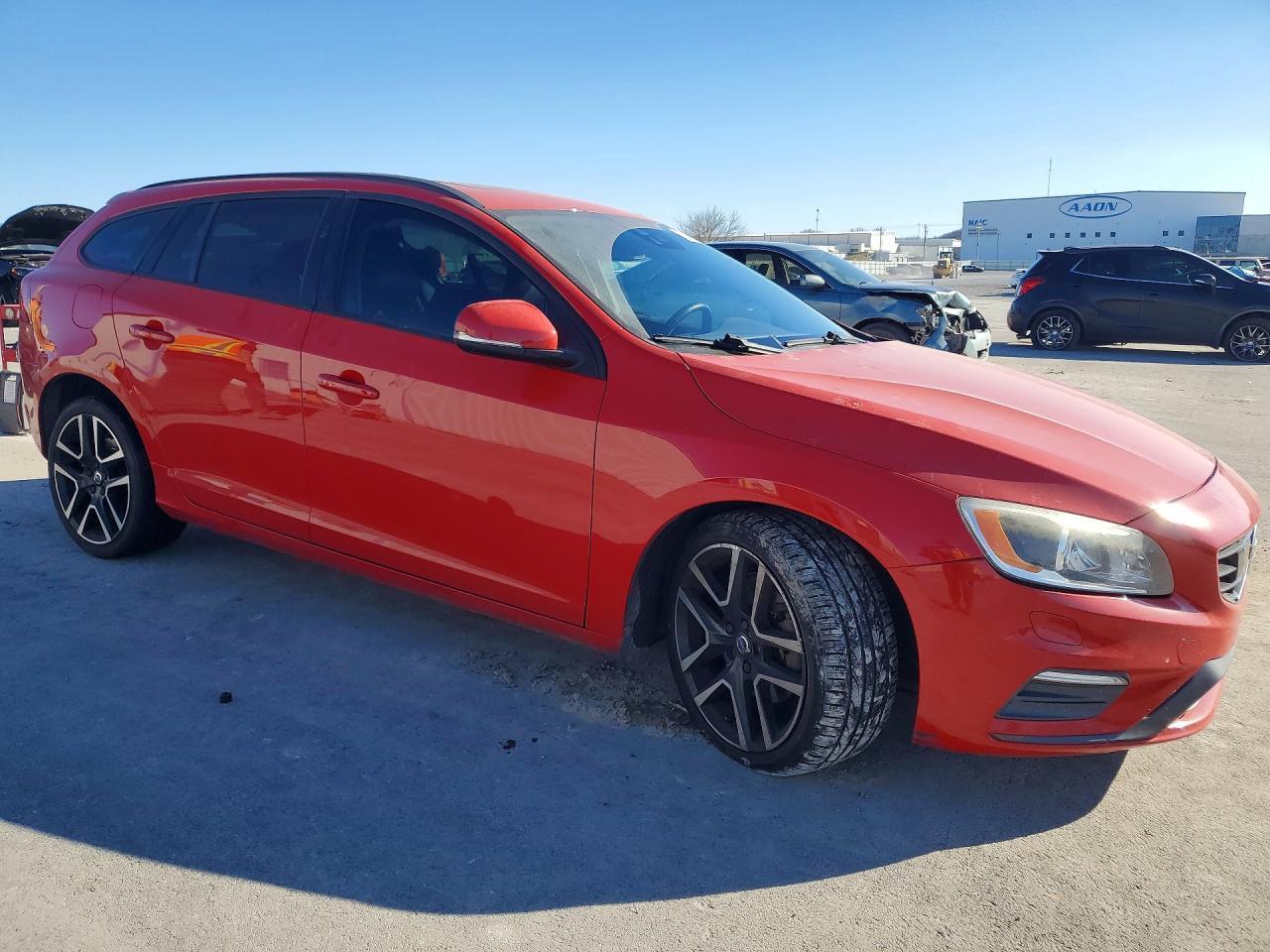 2018 Volvo V60 T5 Dynamic - Image 4