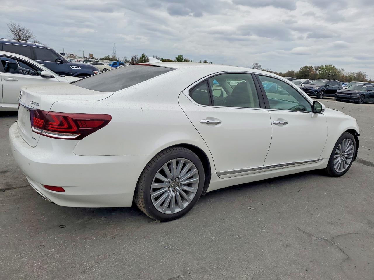 2015 Lexus Ls 460 Base - Image 3