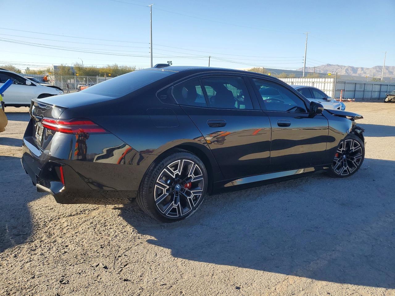 2025 BMW I5 Edrive 40 - Фото 3