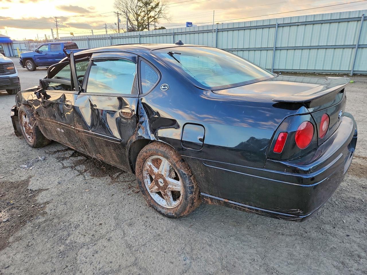 2004 Chevrolet Impala Ss - Фото 2