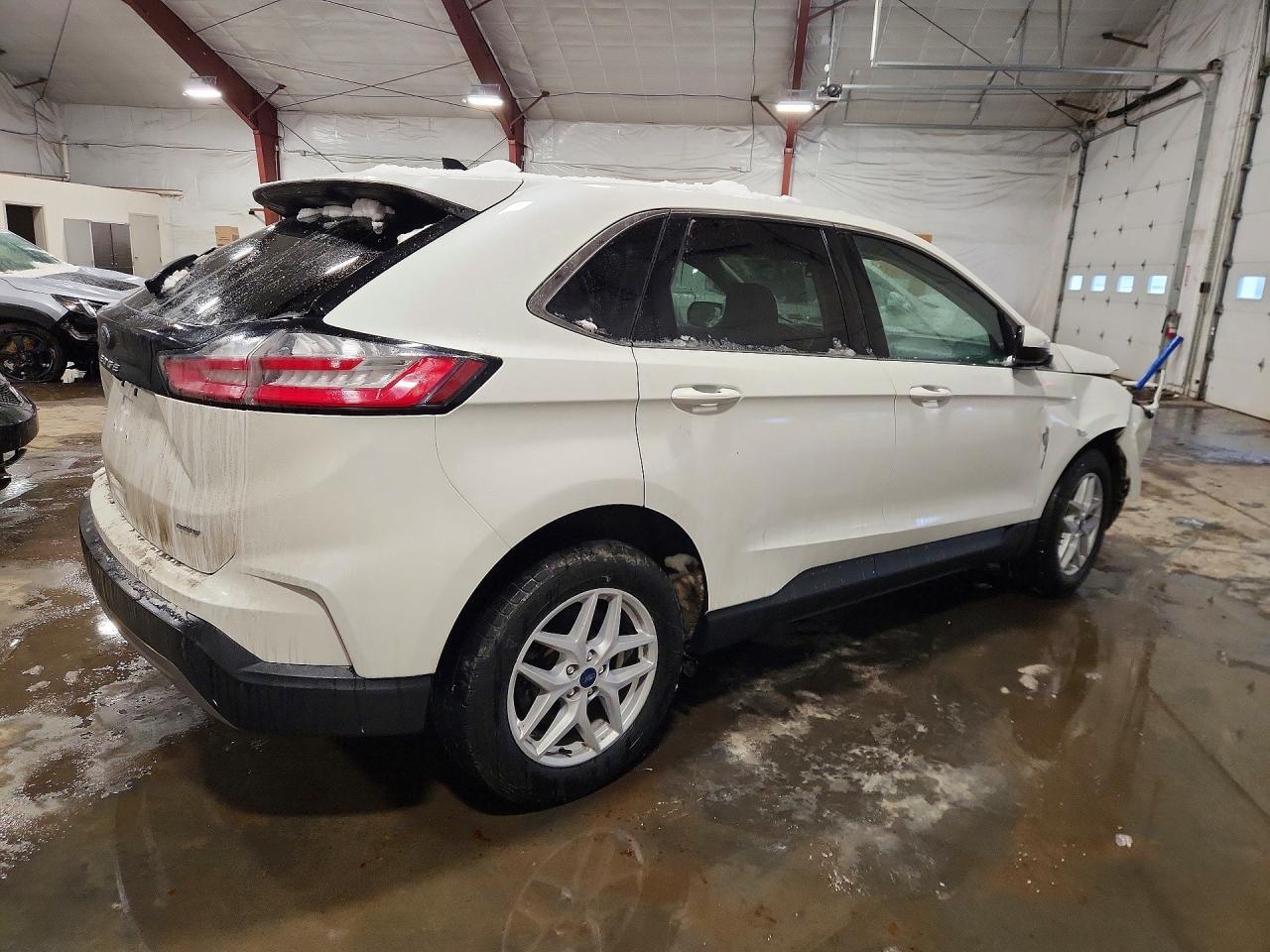 2022 Ford Edge Sel - Фото 3