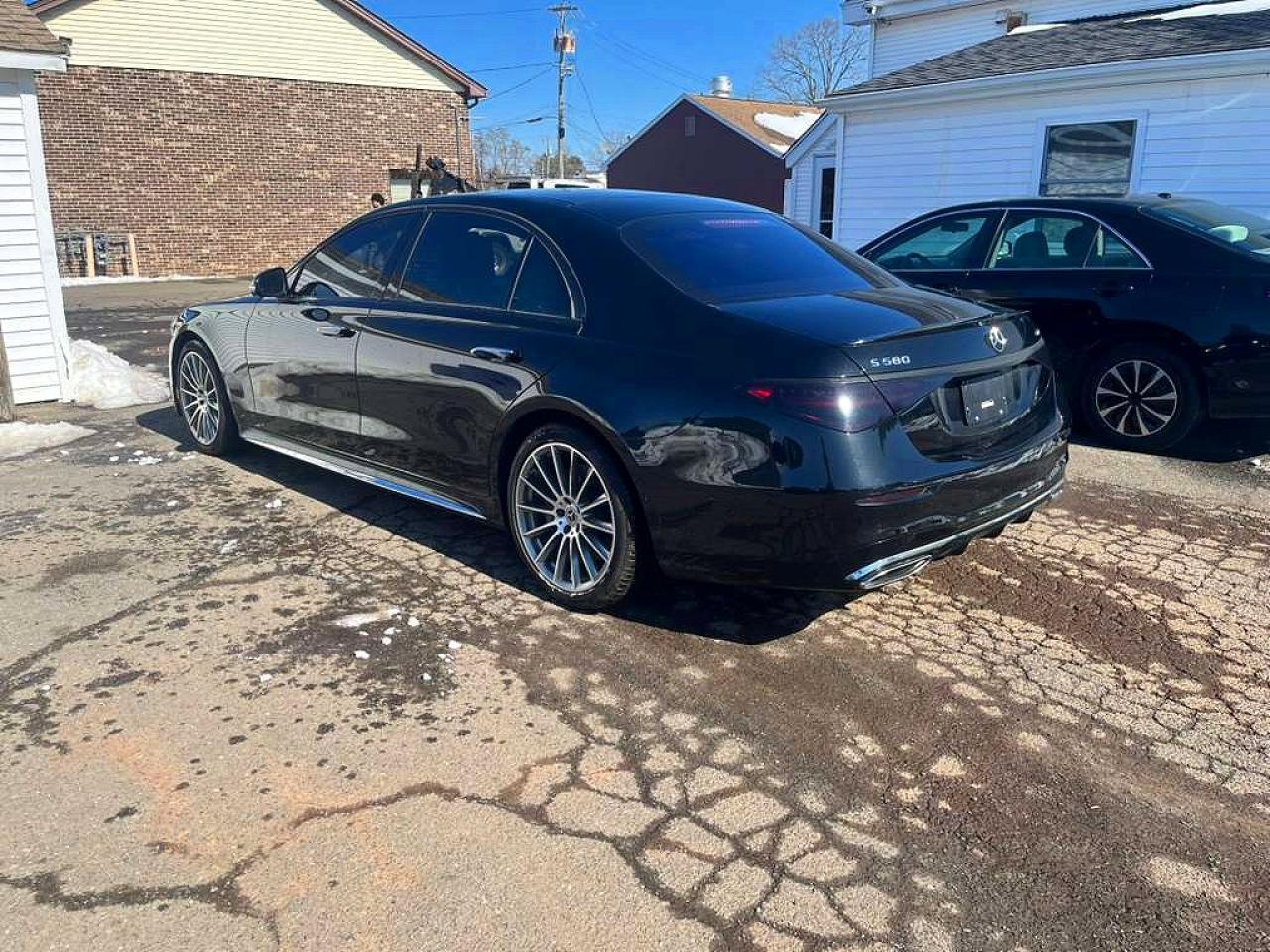 2021 Mercedes-Benz S 580 4Matic - Image 2