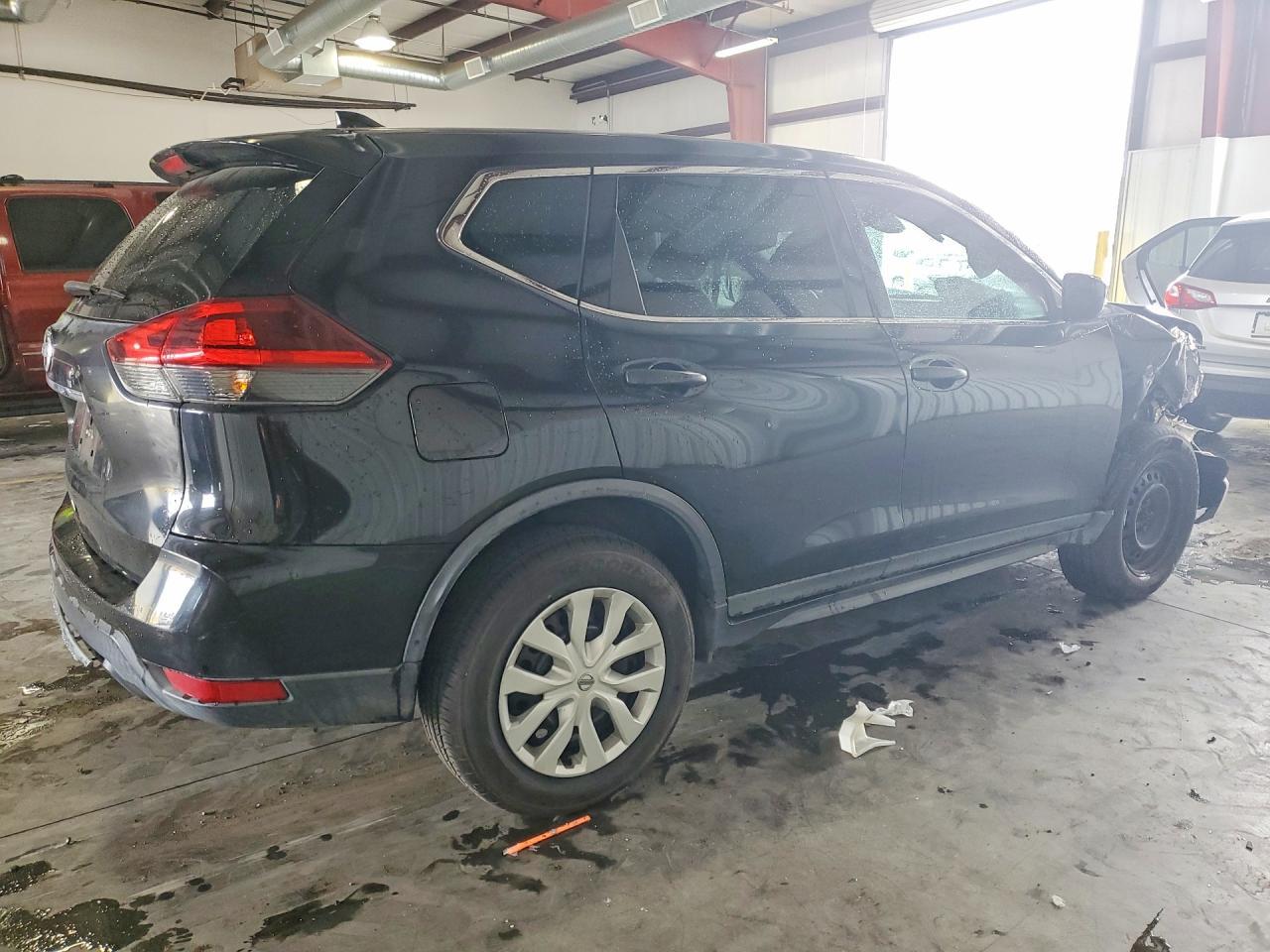 2019 Nissan Rogue S - Фото 3