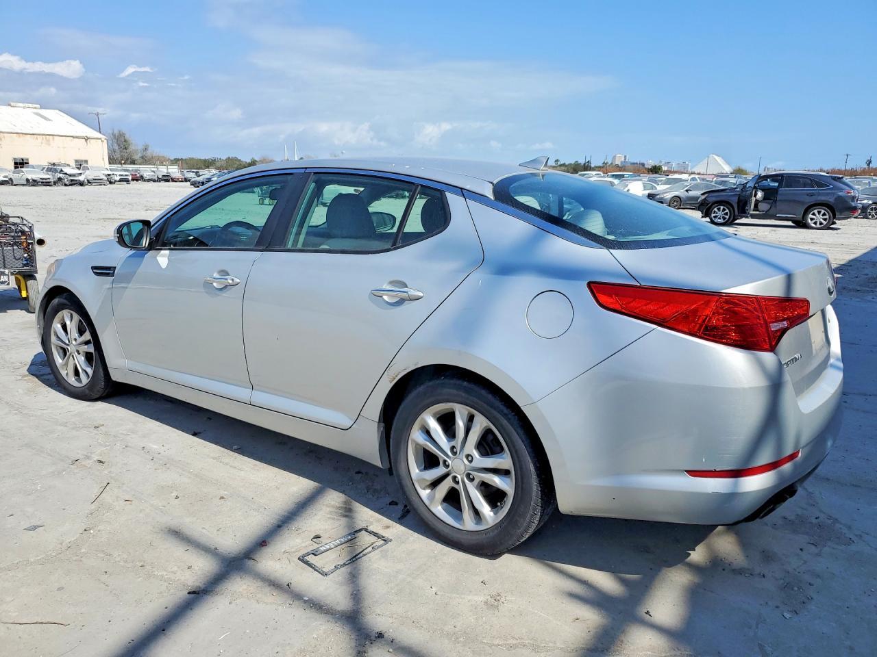 2013 Kia Optima Lx - Фото 2
