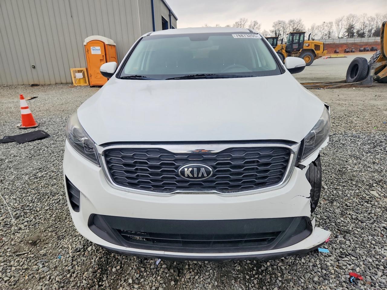2019 Kia Sorento L - Image 5