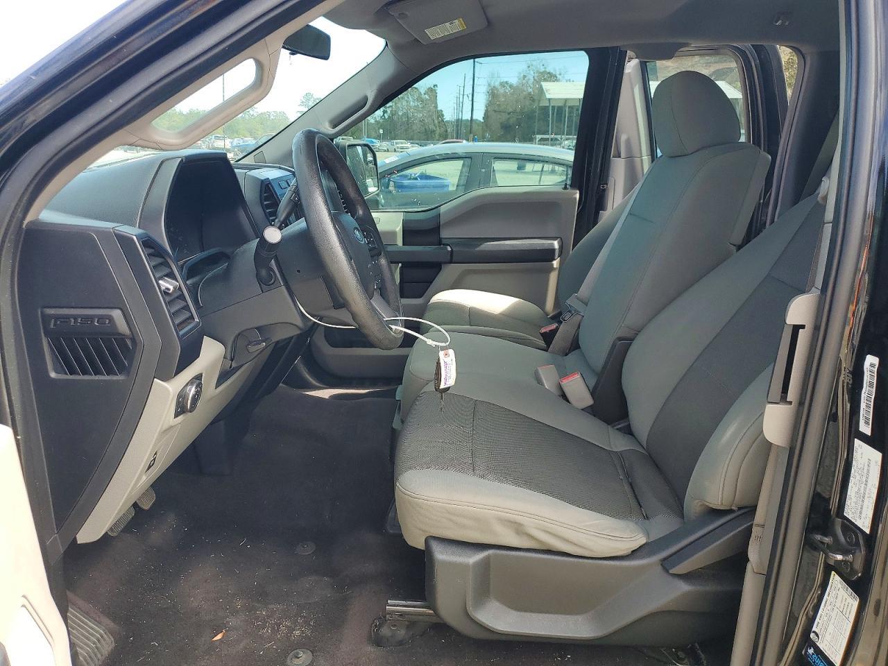 2016 Ford F150 Super Cab - Фото 7