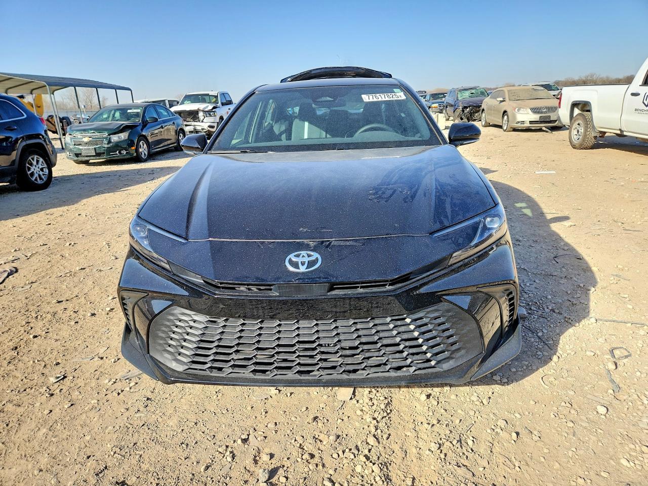 2025 Toyota Camry Se - Image 5