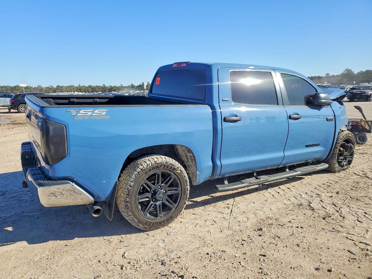 2019 Toyota Tundra - Фото 3