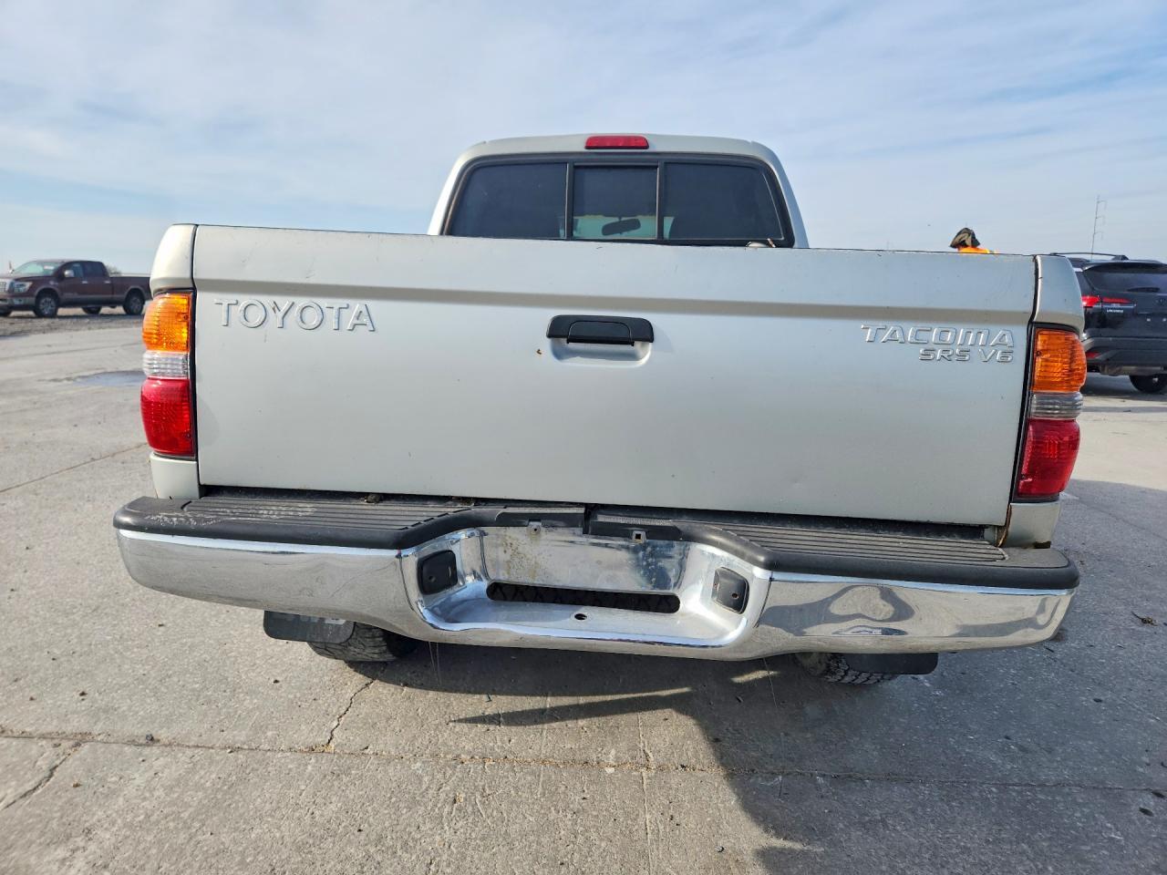 2004 Toyota Tacoma Double Cab - Image 6