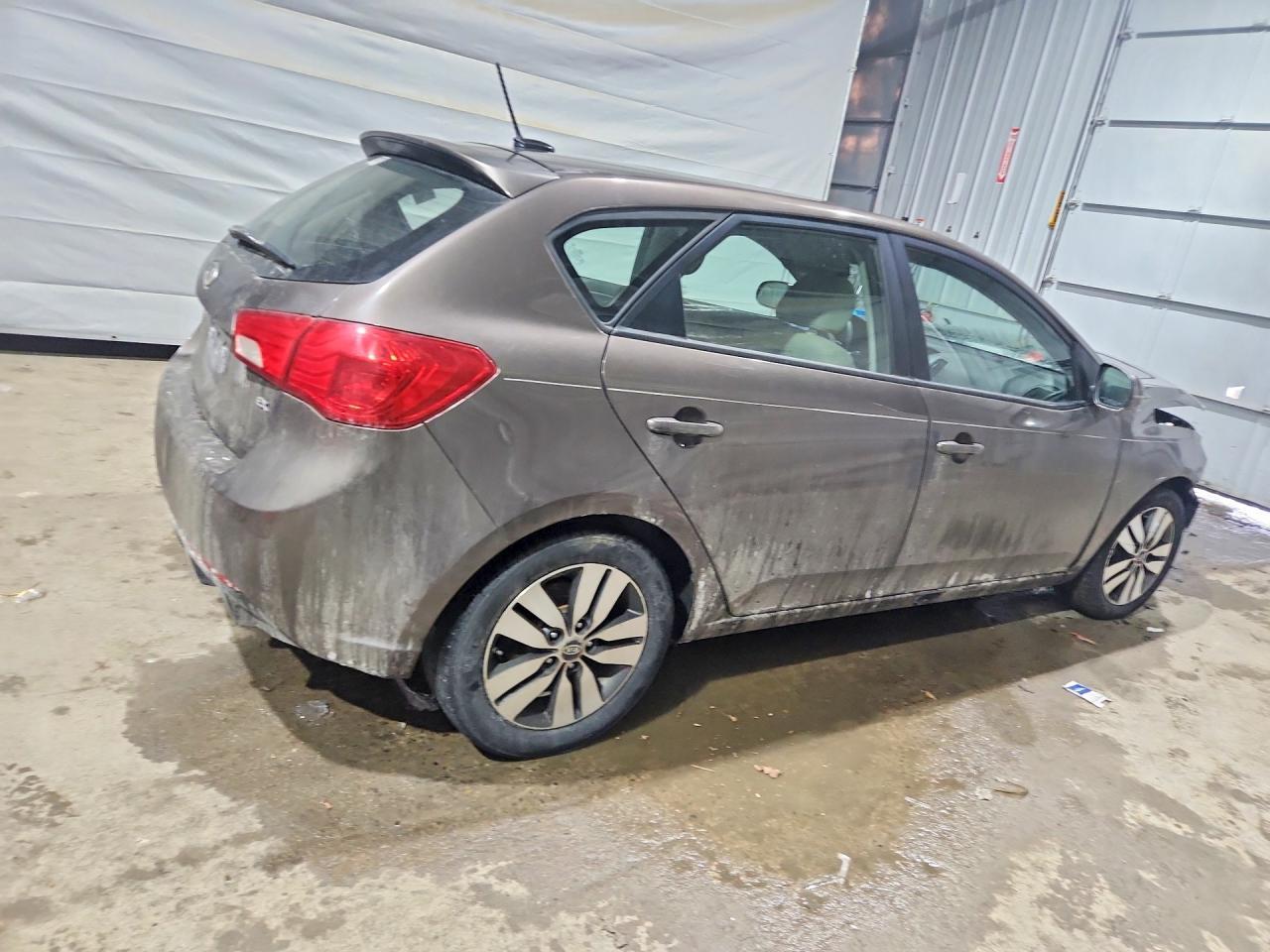 2013 Kia Forte Ex - Image 3