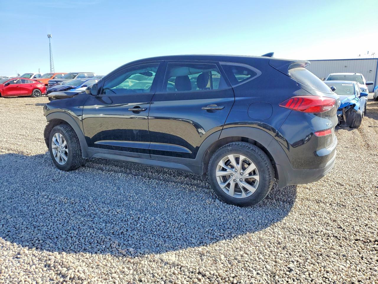 2021 Hyundai Tucson Se - Image 2