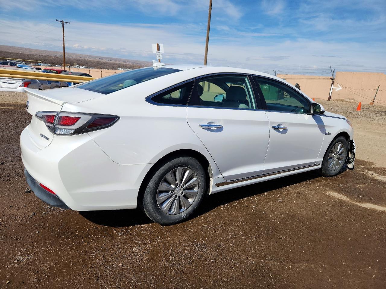 2016 Hyundai Sonata Hybrid - Фото 3