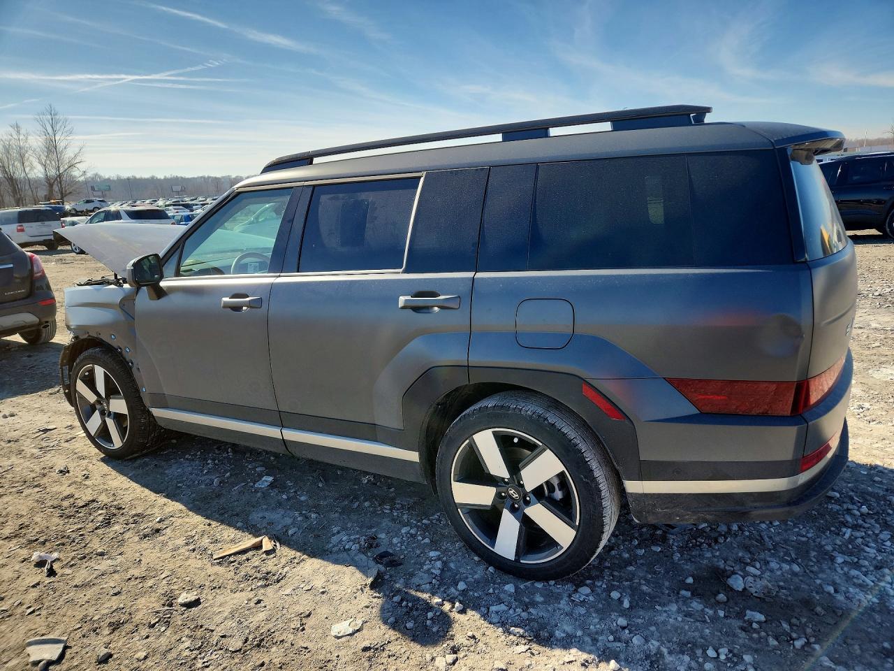 2025 Hyundai Santa Fe Limited - Фото 2