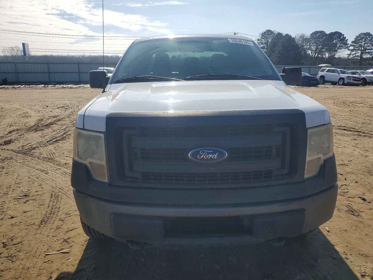 2013 Ford F150 Super Cab - Фото 5